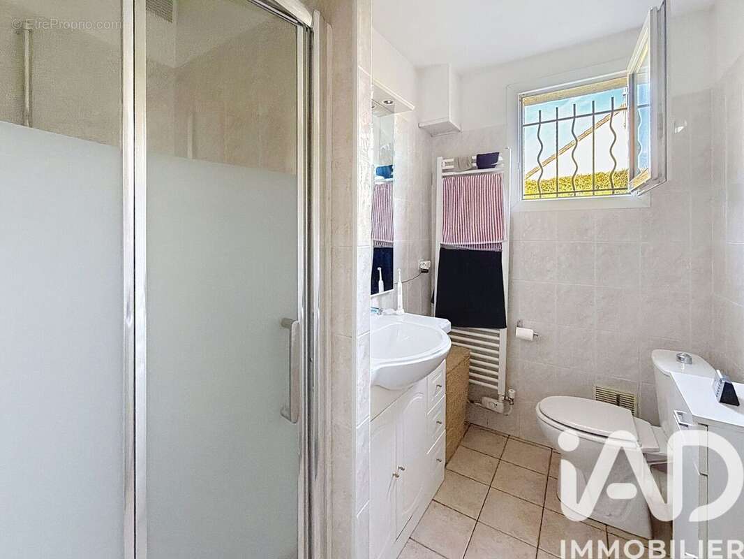 Photo 9 - Maison à HOUDAN