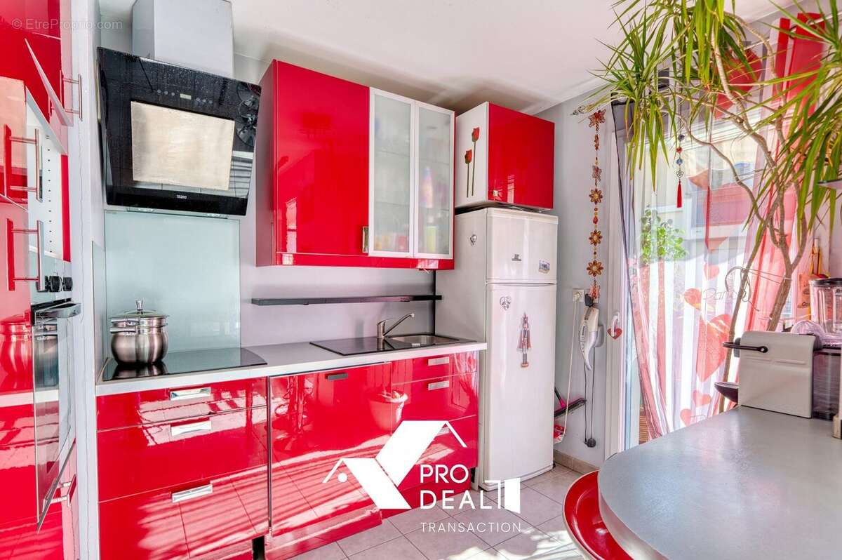 Appartement 45 m² à Chassieu  - photo 3