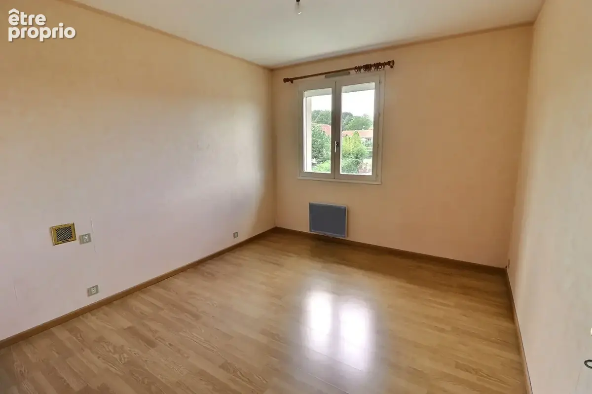 Maison à vendre à Toulonjac - 4 chambres - photo 7