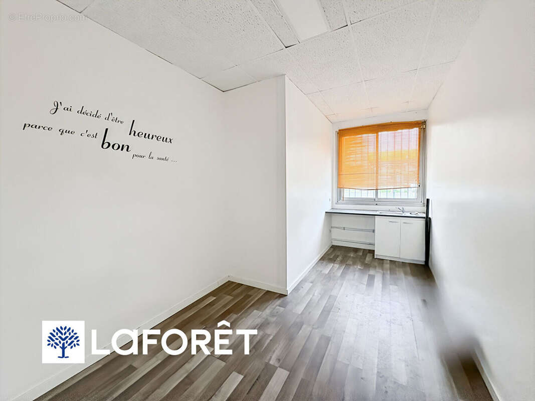 Commerce à BONDOUFLE