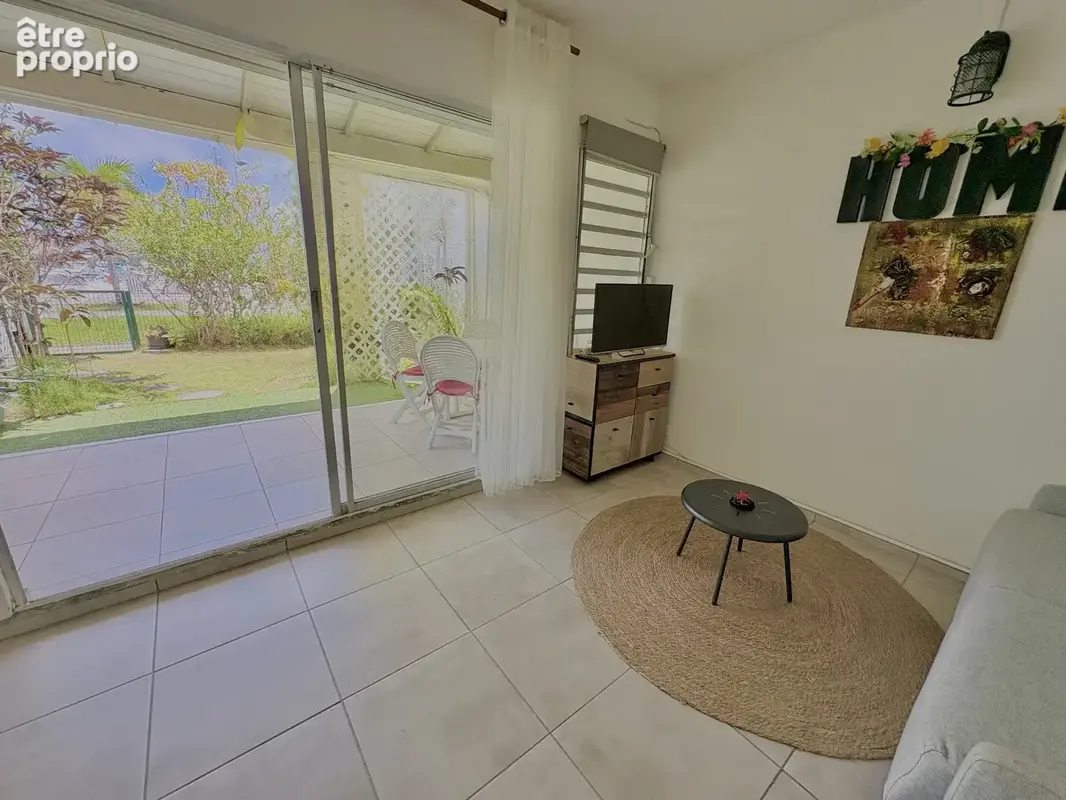 La marina t2/3 meuble rdc 40m2 acces piscines et plages - photo 10