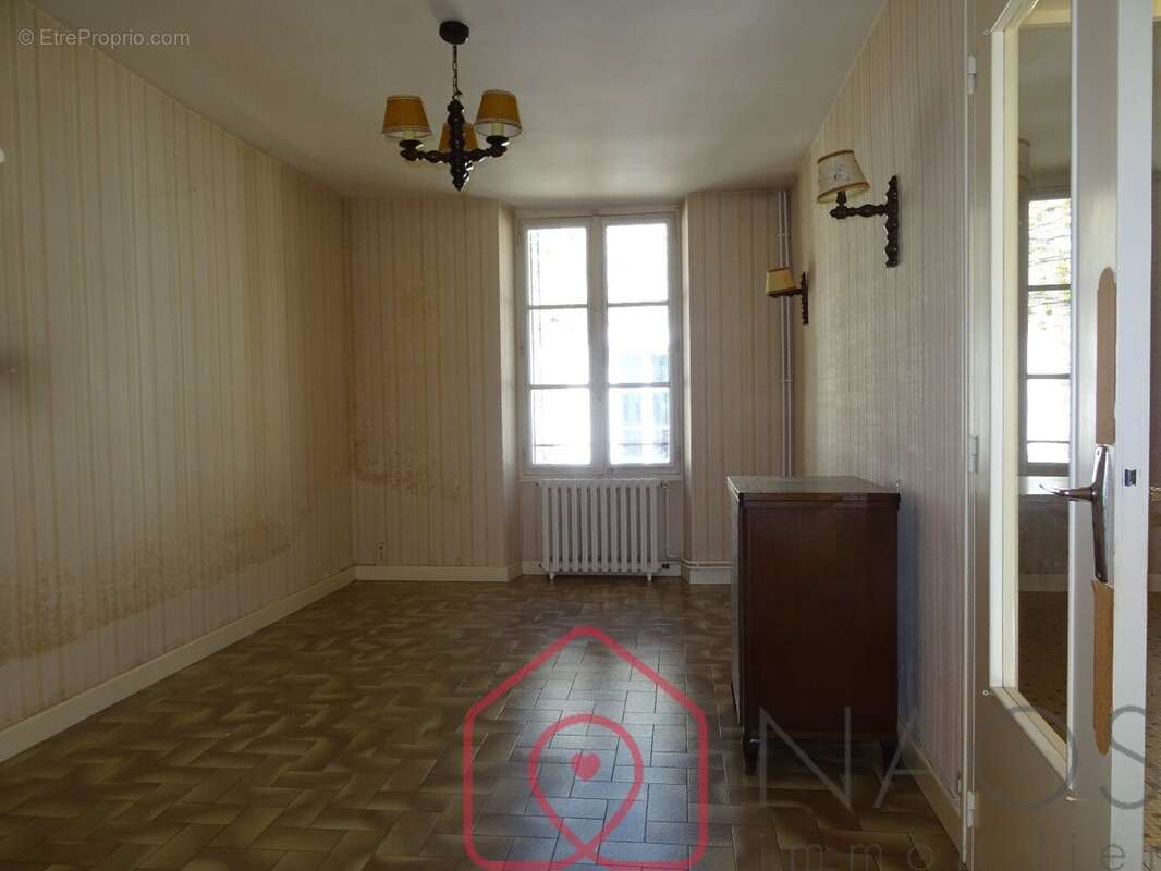 Maison à ARGENT-SUR-SAULDRE