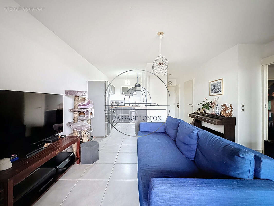 Appartement à LE CRES