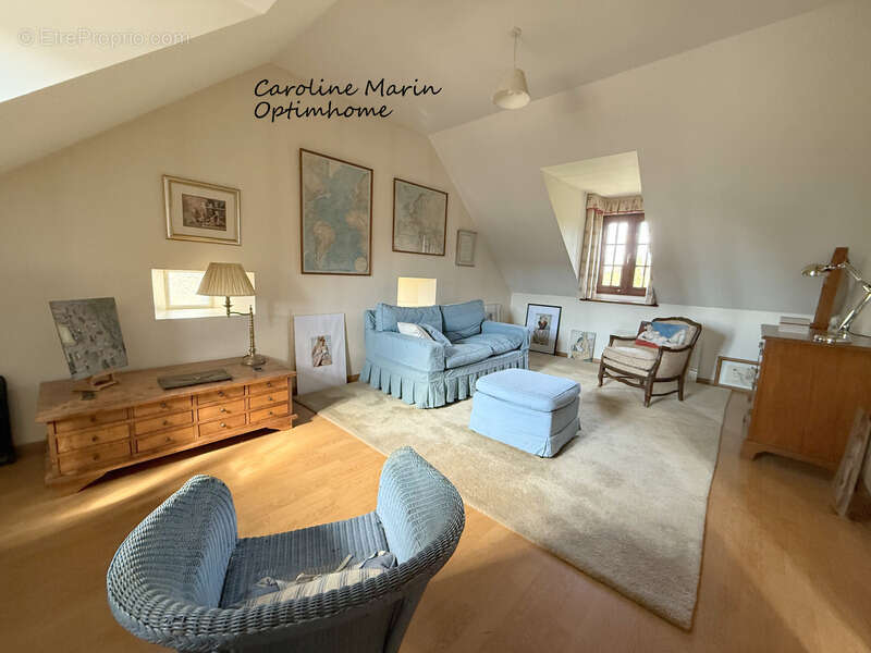 Maison à CHAMPFREMONT