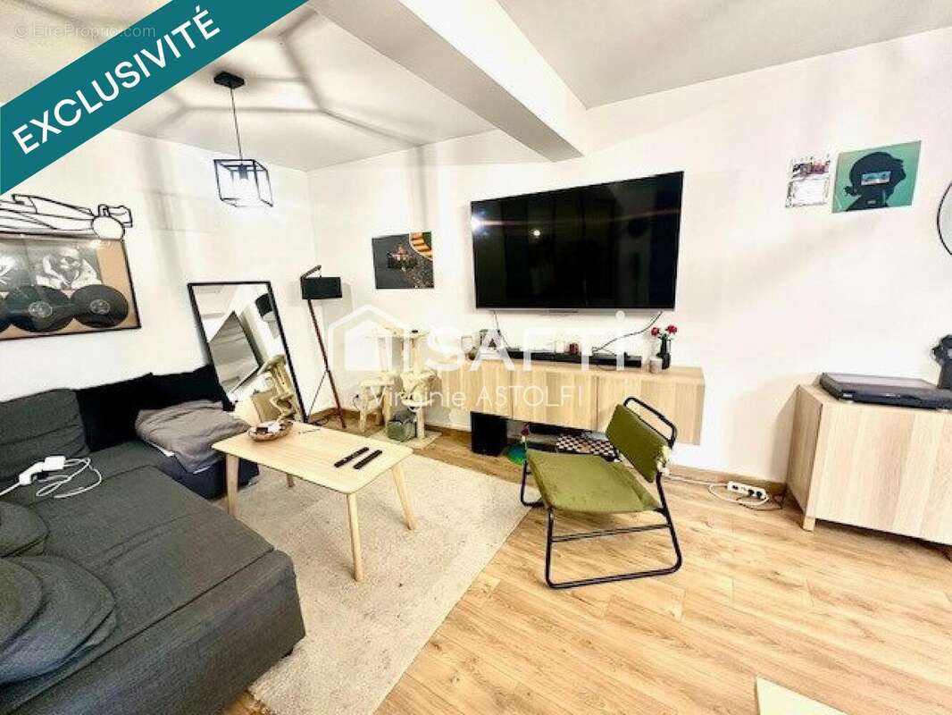 Photo 2 - Appartement à FROUZINS