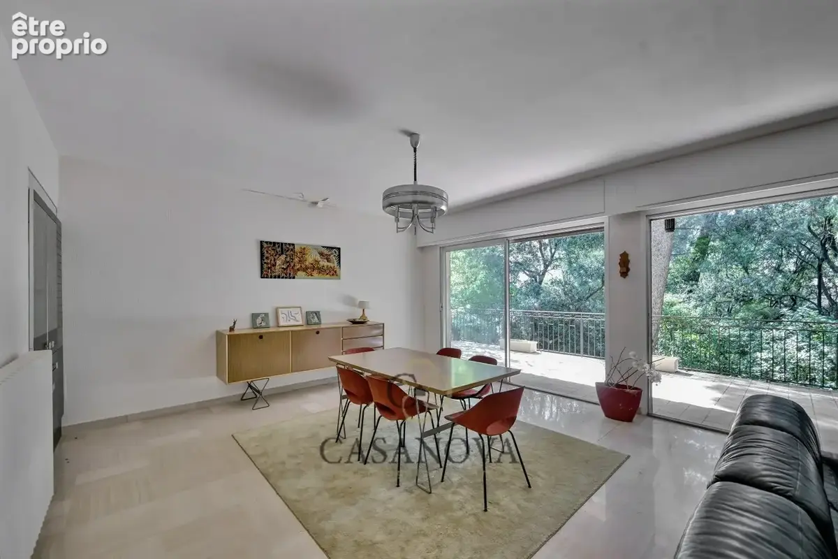 Maison familiale à rénover sur grand terrain arboré de 2 932 m²  Montpellier Aiguelongue - photo 5