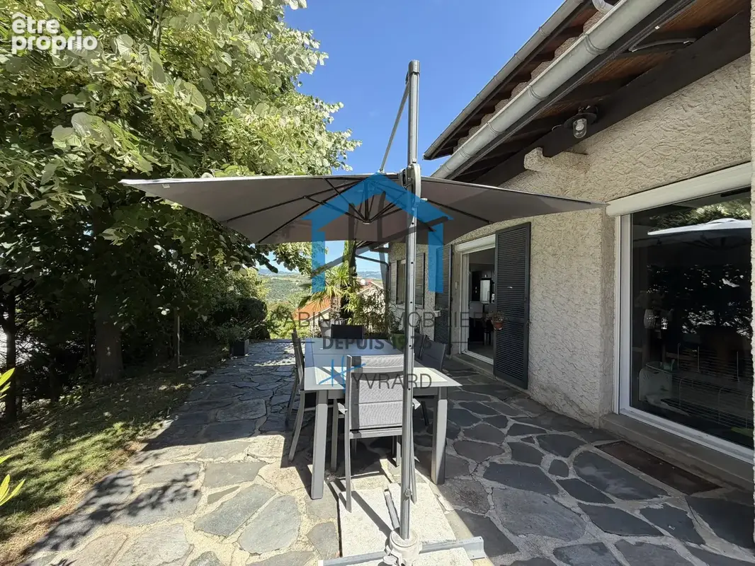 LORETTE   Maison familiale de 163 m2 avec piscine et sous-sol complet - photo 14