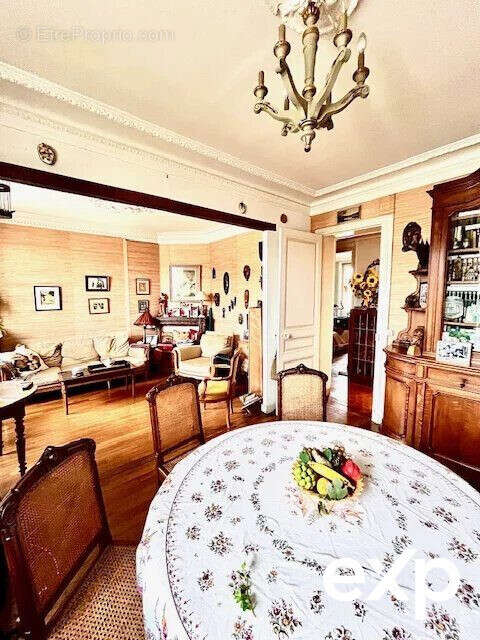 Appartement à LE PERREUX-SUR-MARNE