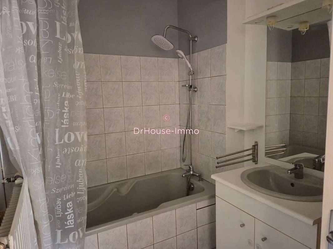 Appartement à PONT-SALOMON