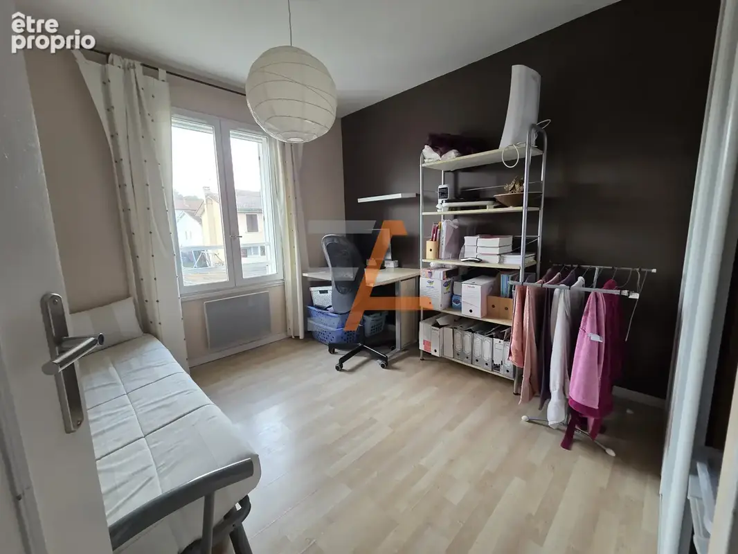 Exclusivité   saint-romain-le-puy   maison familiale 4 chambres avec jardin et garage ! - photo 9