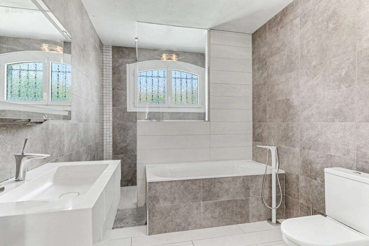 Maison à RAMONVILLE-SAINT-AGNE