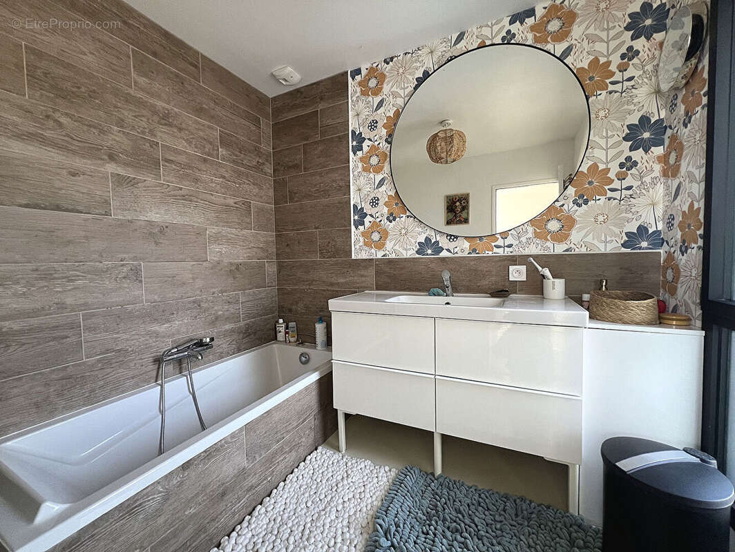 Contemporaine de 2019 sur terrain 627m2 - photo 10