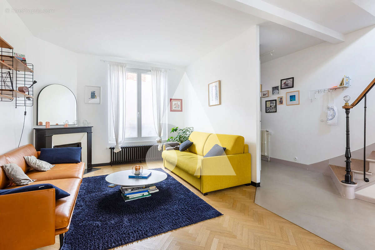 Maison à SAINT-DENIS