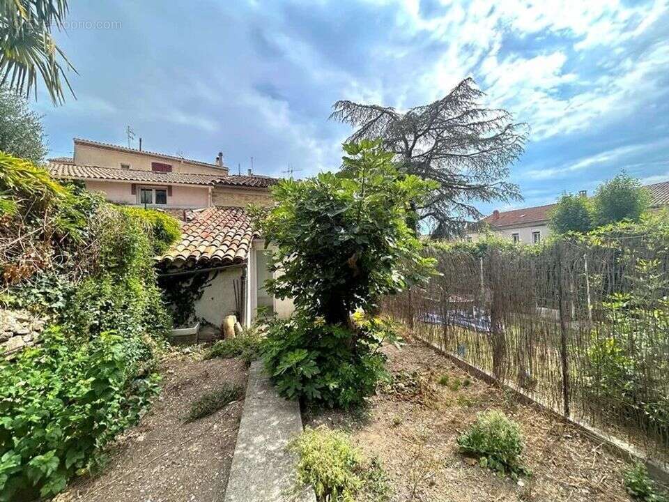 Maison à GREOUX-LES-BAINS
