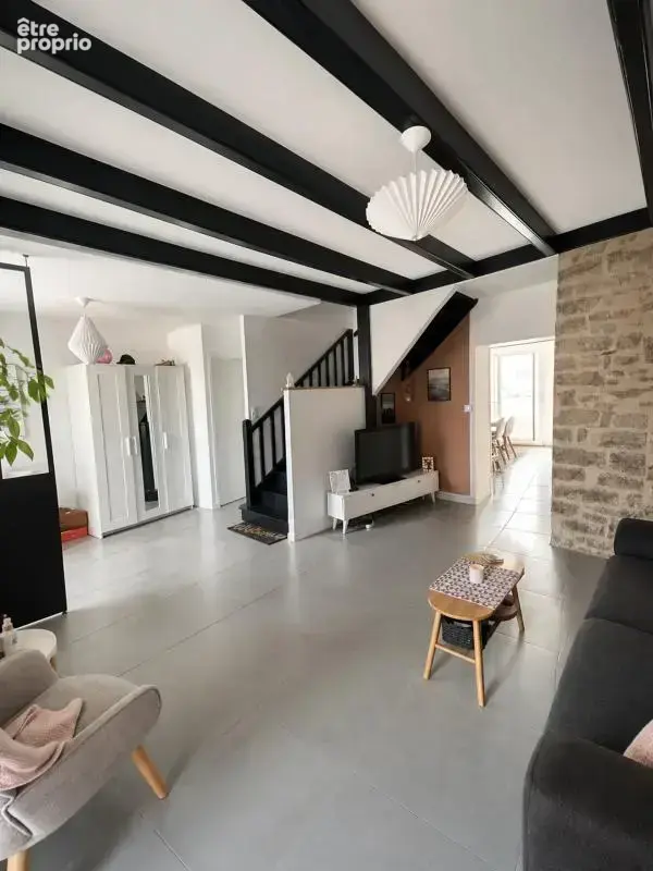 Maison de 135 m² à Mauzé-sur-le-Mignon - photo 3
