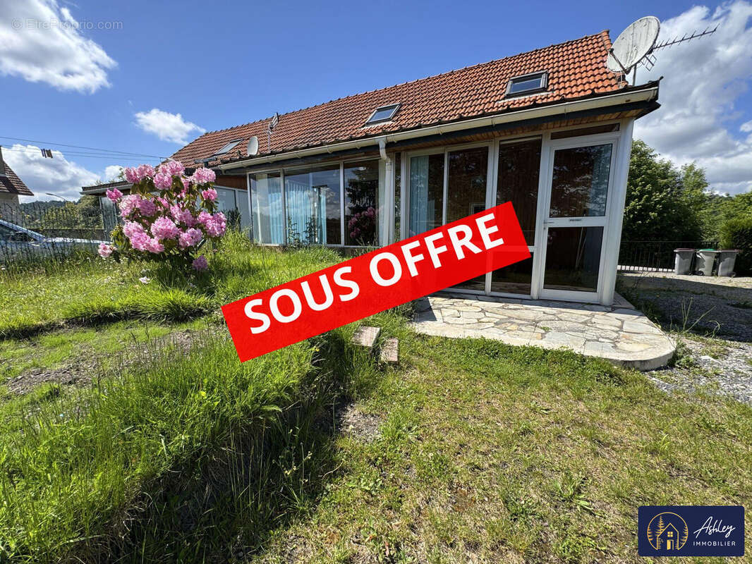 Maison à YDES