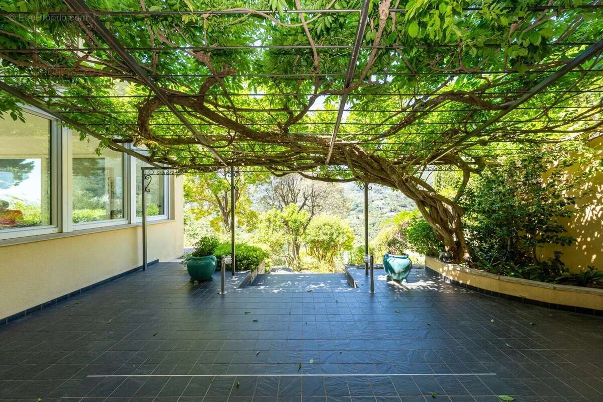 Maison à MENTON