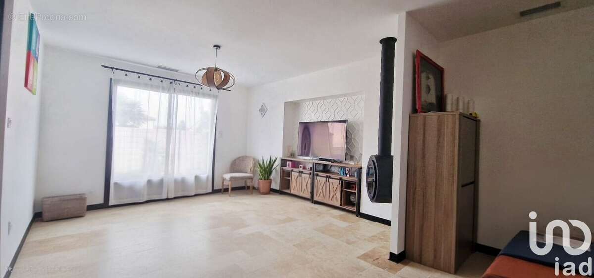 Photo 3 - Maison à PIA