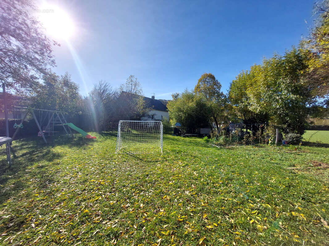Maison à SEVERAC-L&#039;EGLISE