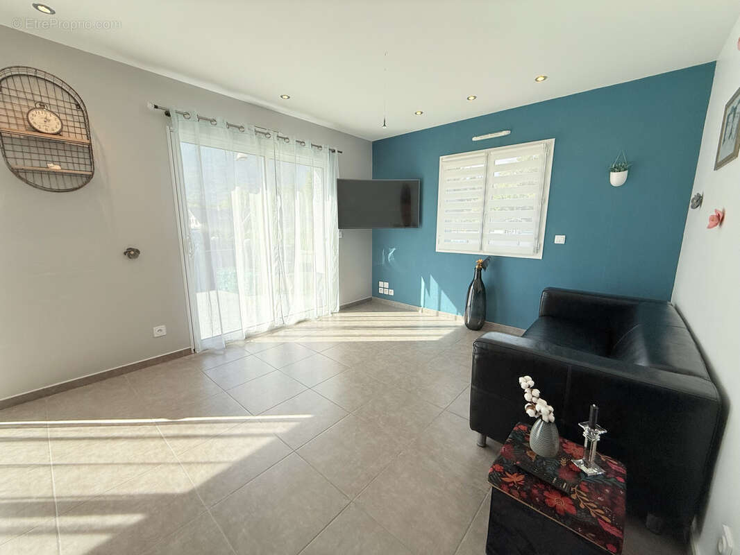 Maison à LA CHAMBRE