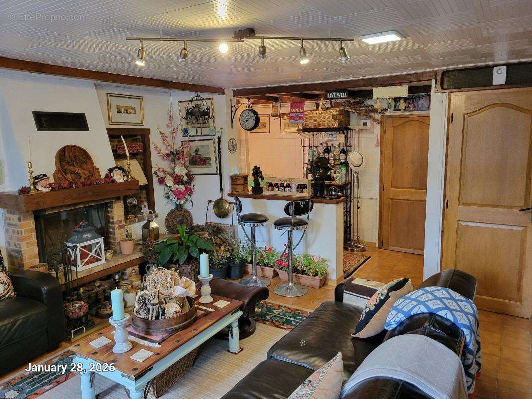 Maison à MALEVILLE