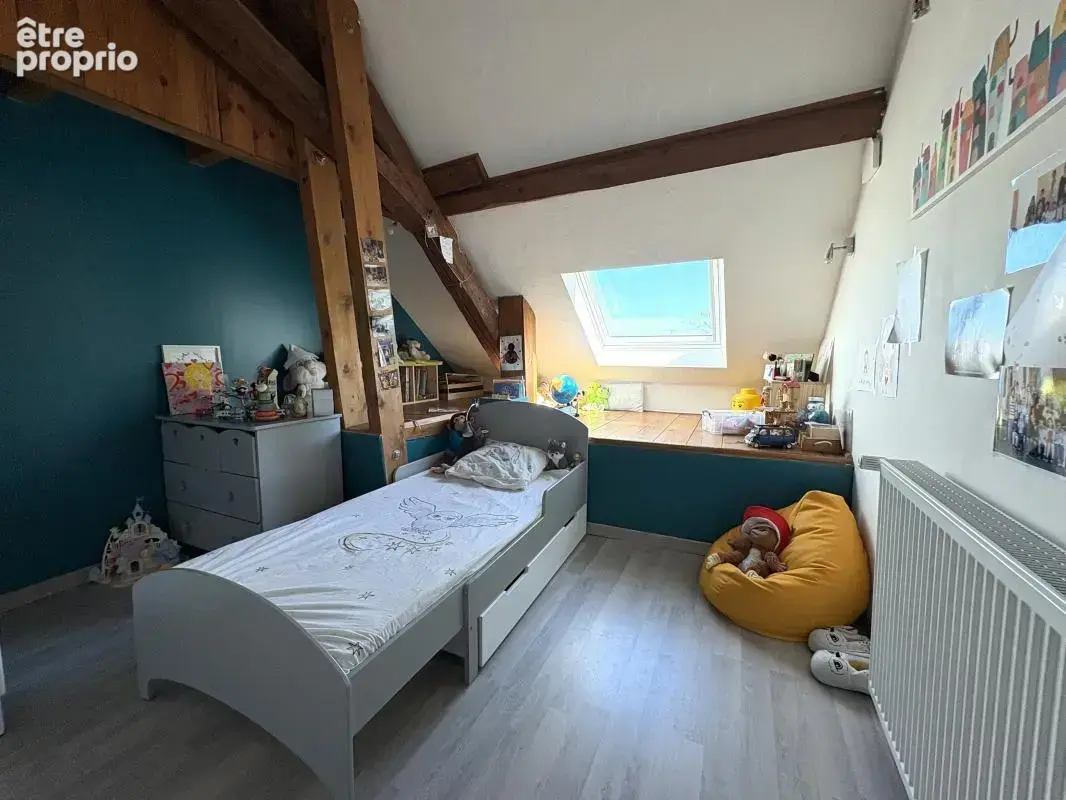 Maison 131 m² à Gruffy  - photo 8