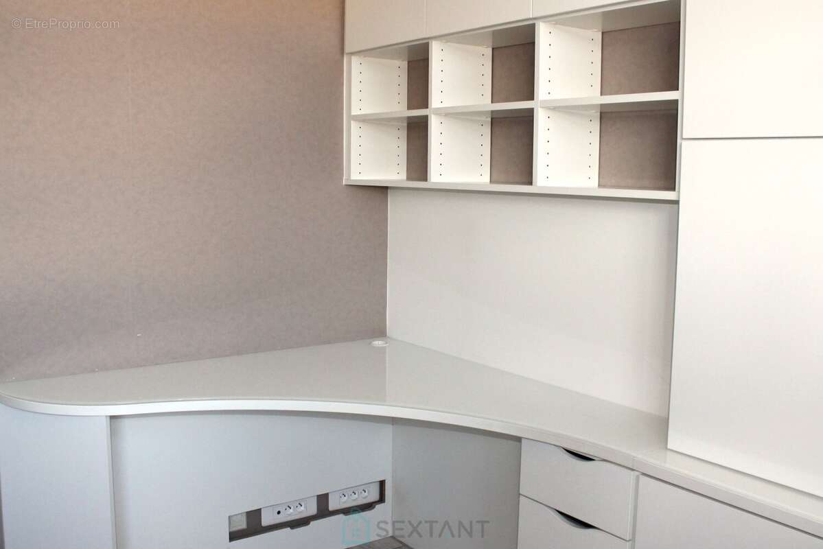Appartement à NANTERRE