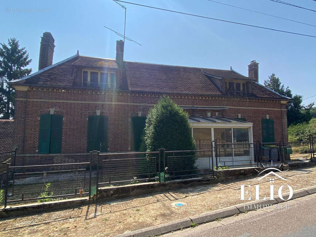 Maison à VILLADIN