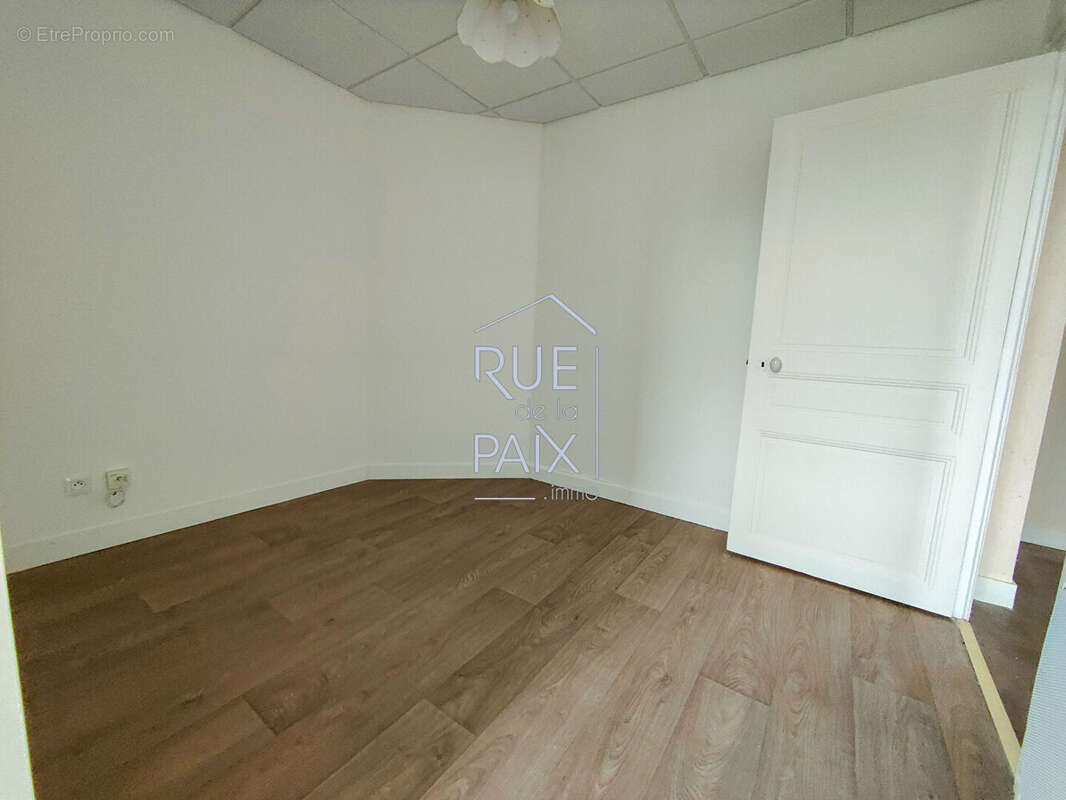 Appartement à DISSAY