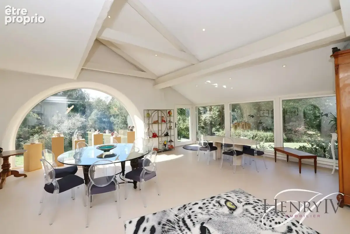 Maison 8 pièces 375 m² à vendre à Vaulnaveys-Le-Haut (38410) - photo 4