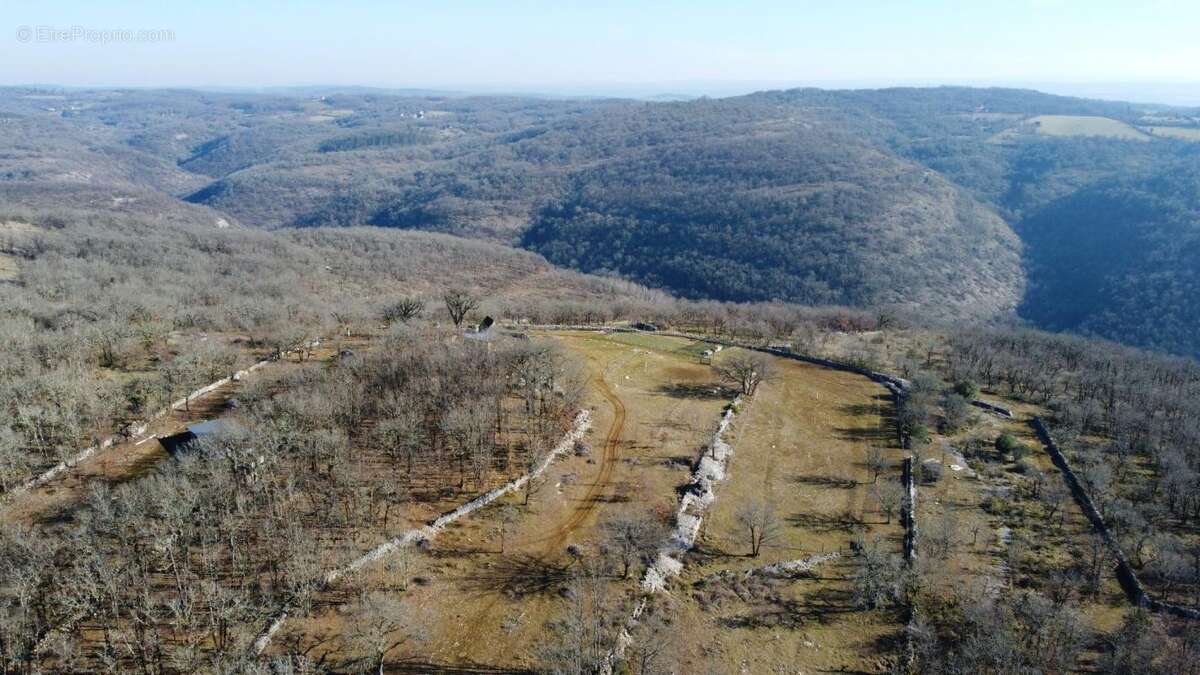 Terrain à SAINT-CHELS