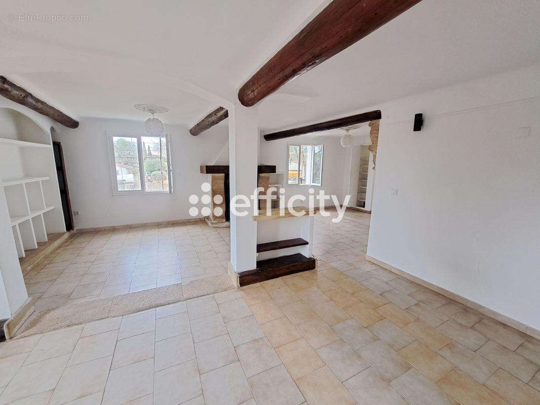 Maison 170 m² à La Roque-D'antheron  - photo 6