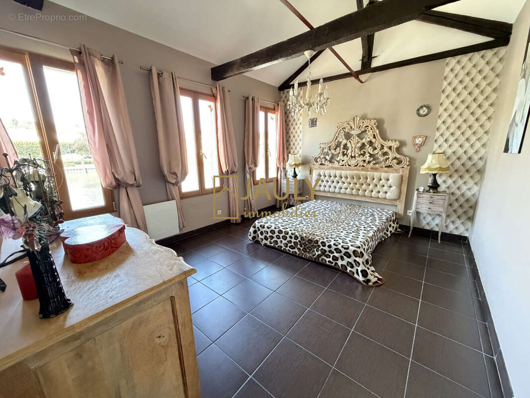 Appartement 86 m² à Lagny-Sur-Marne  - photo 8