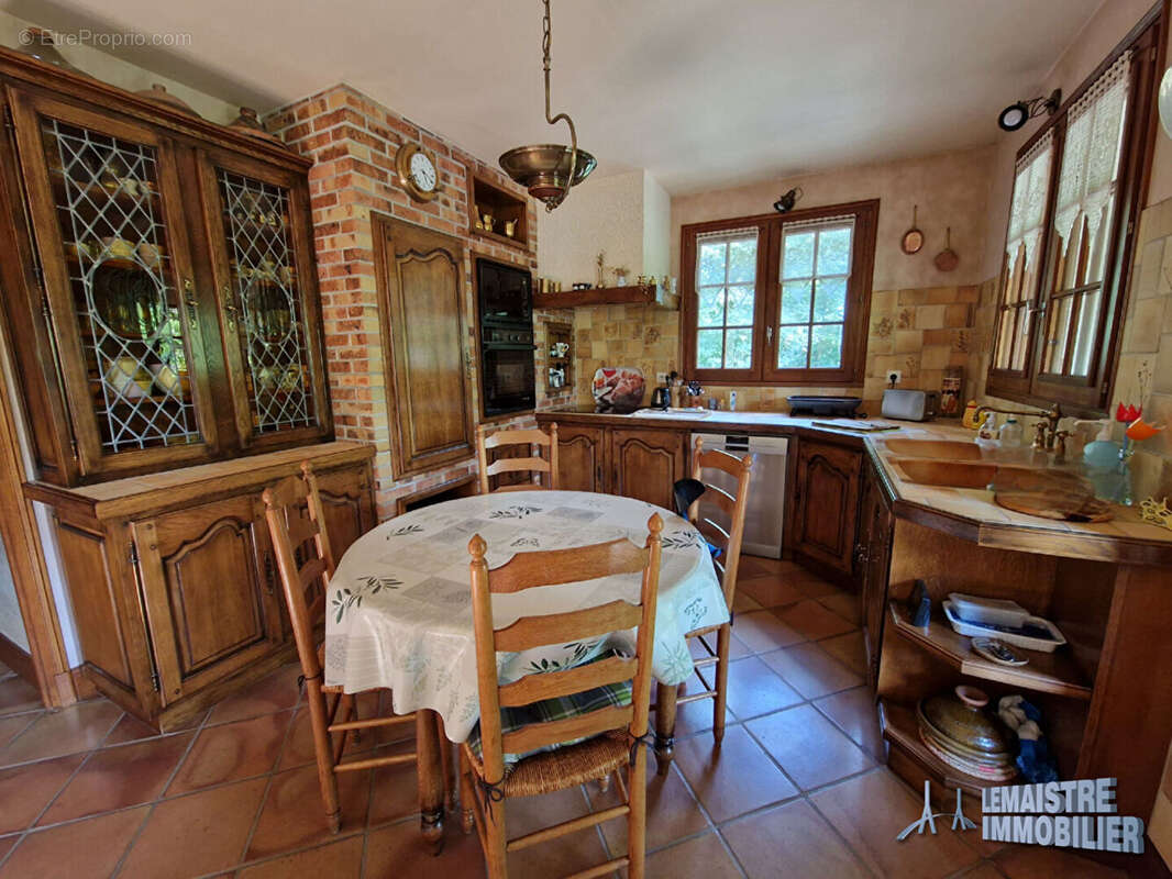 Maison à NOTRE-DAME-DE-GRAVENCHON