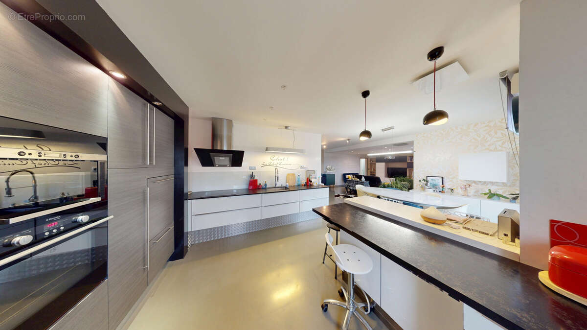 Appartement à BARAQUEVILLE