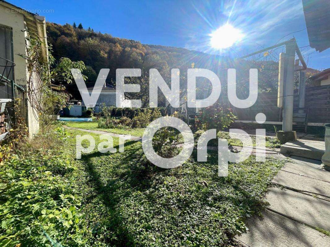 Maison à VILLARD-BONNOT