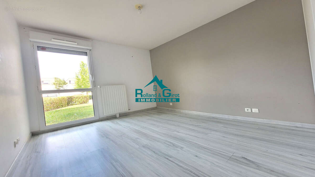 Appartement à NOYAL-SUR-VILAINE