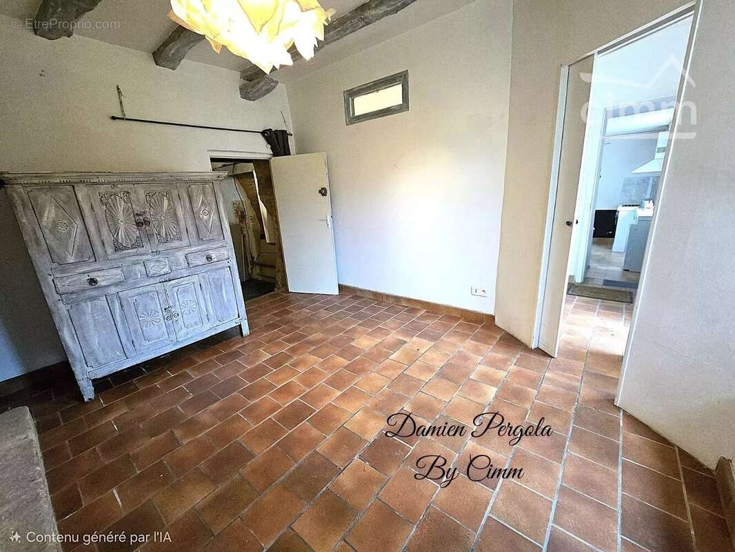 Maison à CARSAC-AILLAC