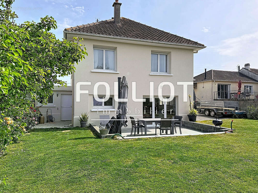 Maison à OUISTREHAM