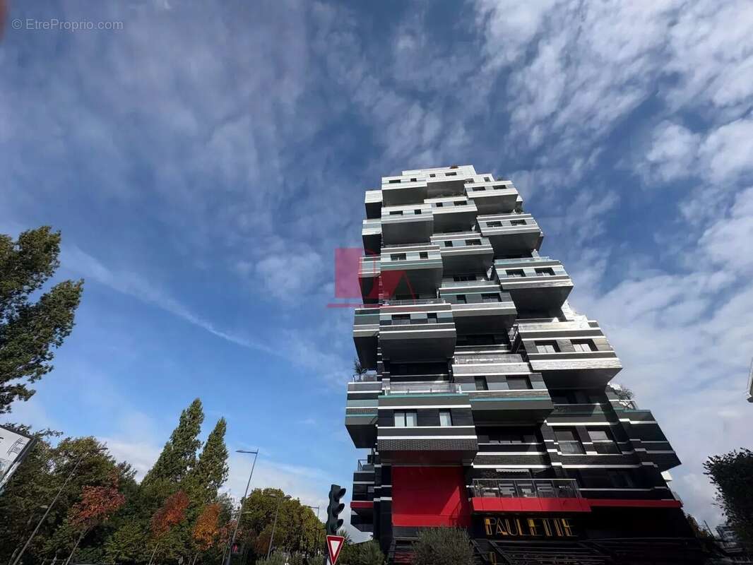 Appartement à ISSY-LES-MOULINEAUX