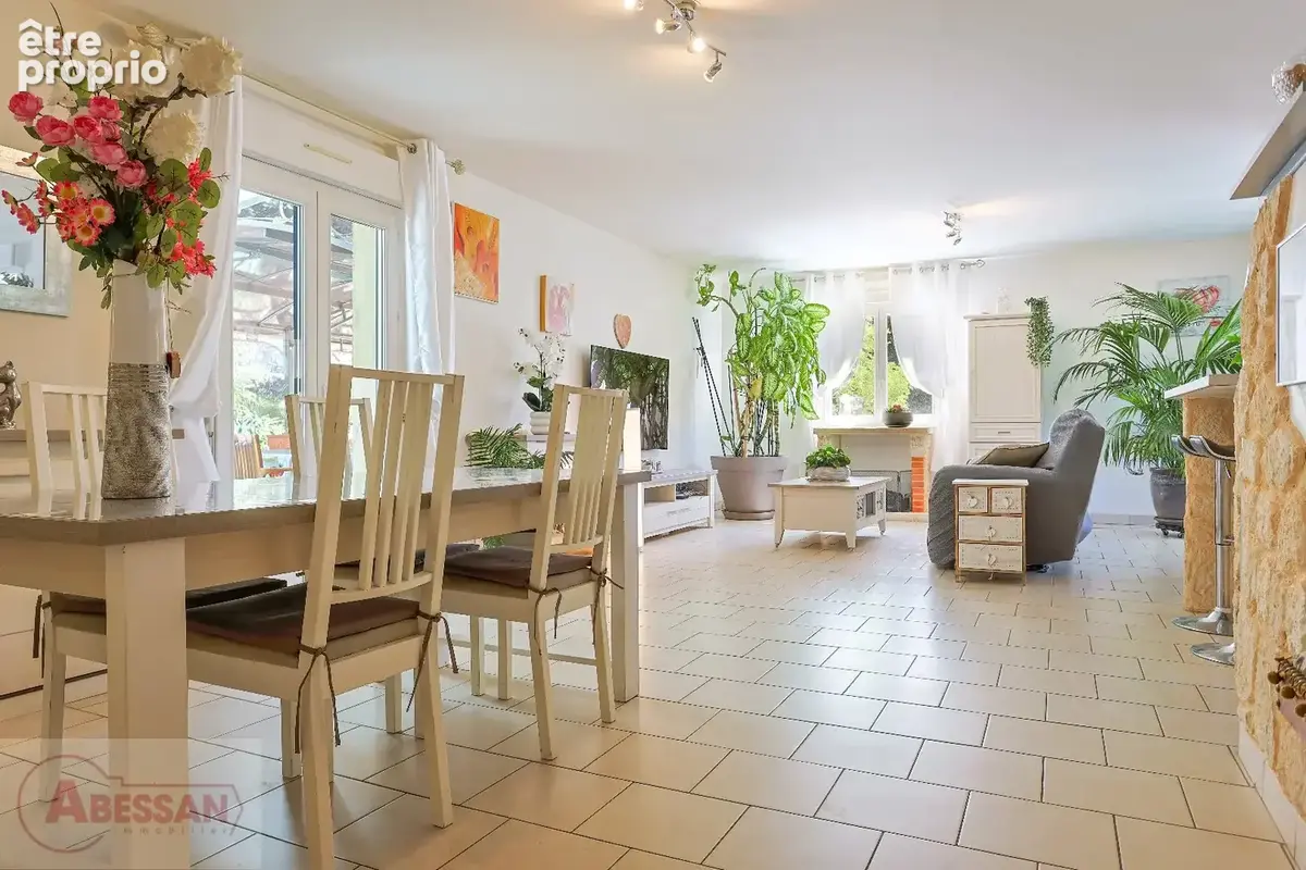 Maison 5 pièces 180 m² à vendre à Branoux-Les-Taillades (30110) - photo 4
