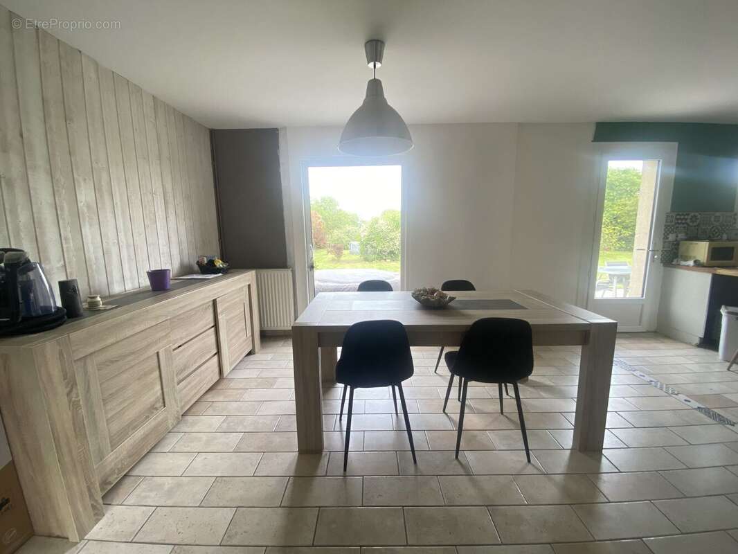 Photo 9 - Maison à AMY