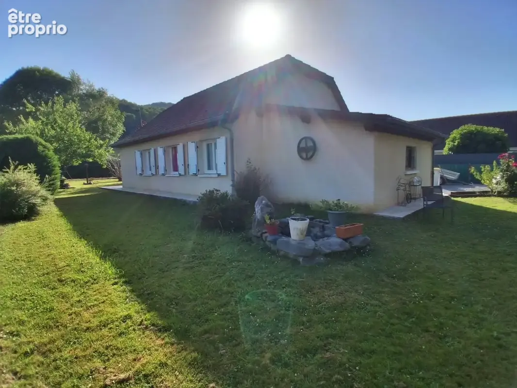 Maison à ARBUS