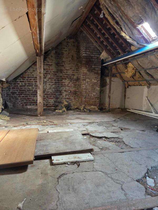 Maison à MUIRANCOURT