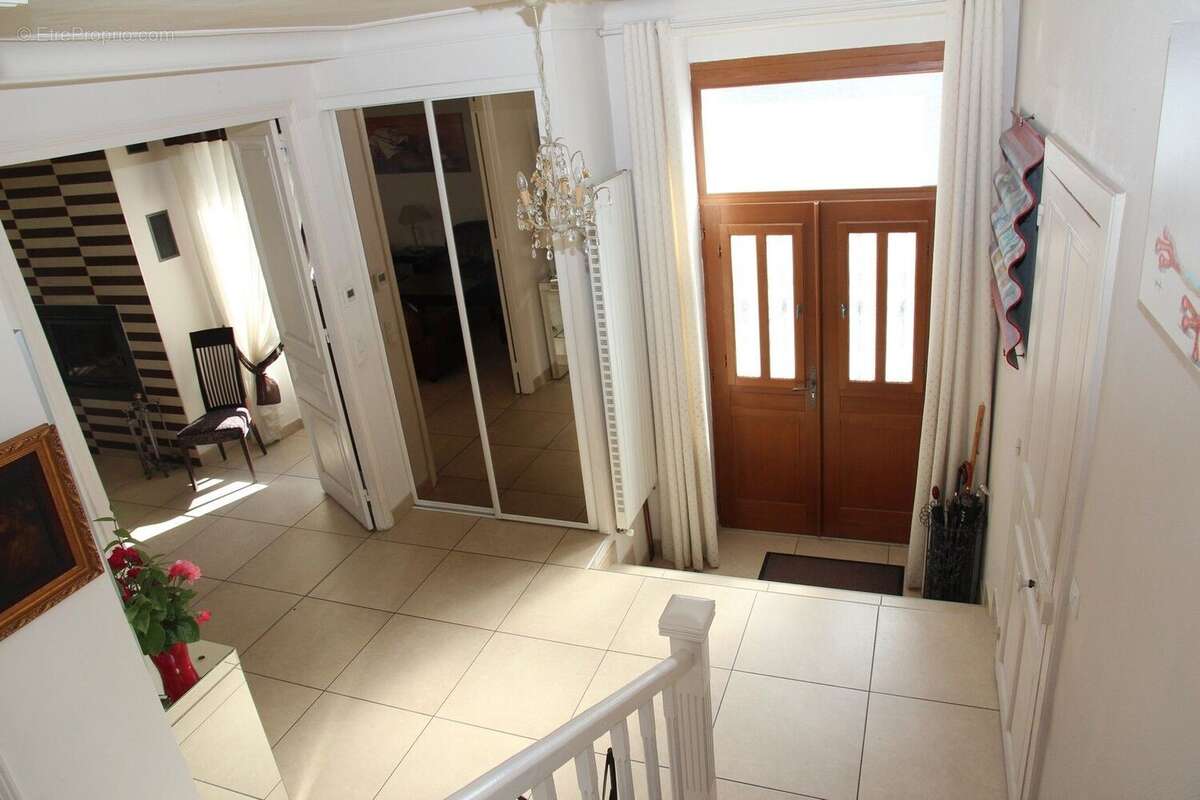 Maison 217 m² à Montargis  - photo 5