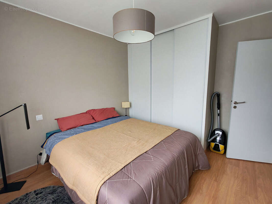 Maison à SAVIGNY-LE-SEC