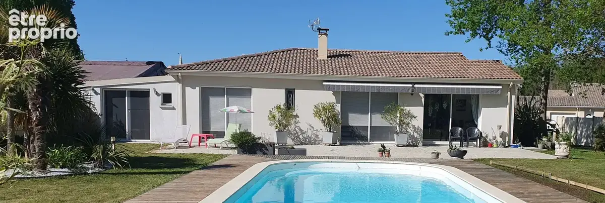 Maison 3 chambres avec studio indépendant dans le centre de la commune - photo 1