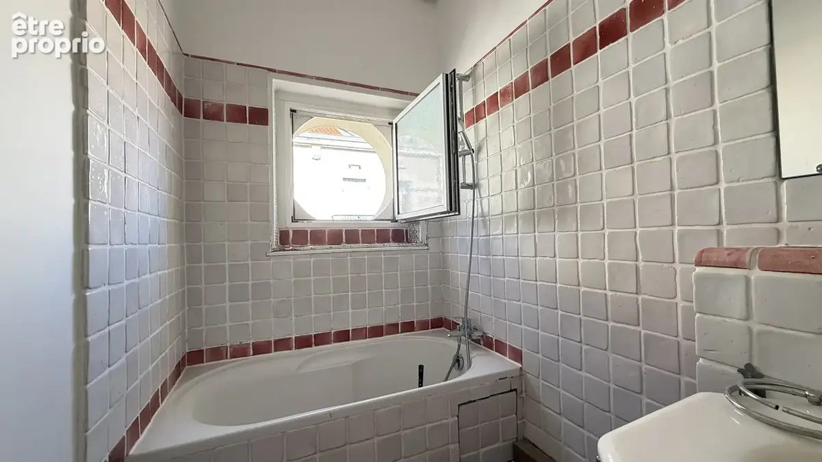 Appartement T4 lumineux centre-ville Clermont-Ferrand - photo 17
