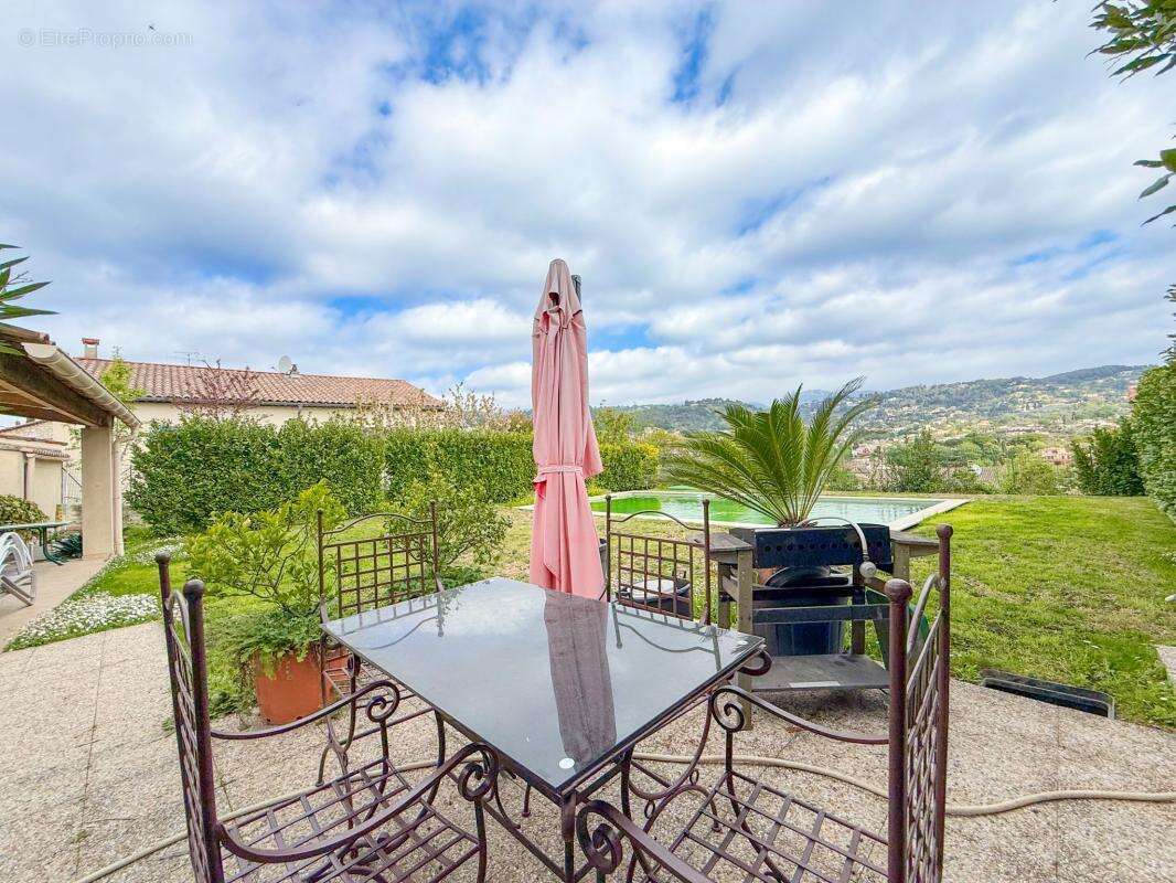 Maison à LA COLLE-SUR-LOUP