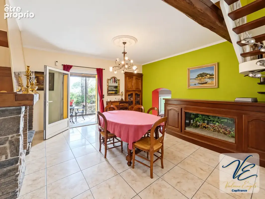 **À Cesseras, maison vigneronne de caractère avec jardin, 4 chambres et DPE B** - photo 4